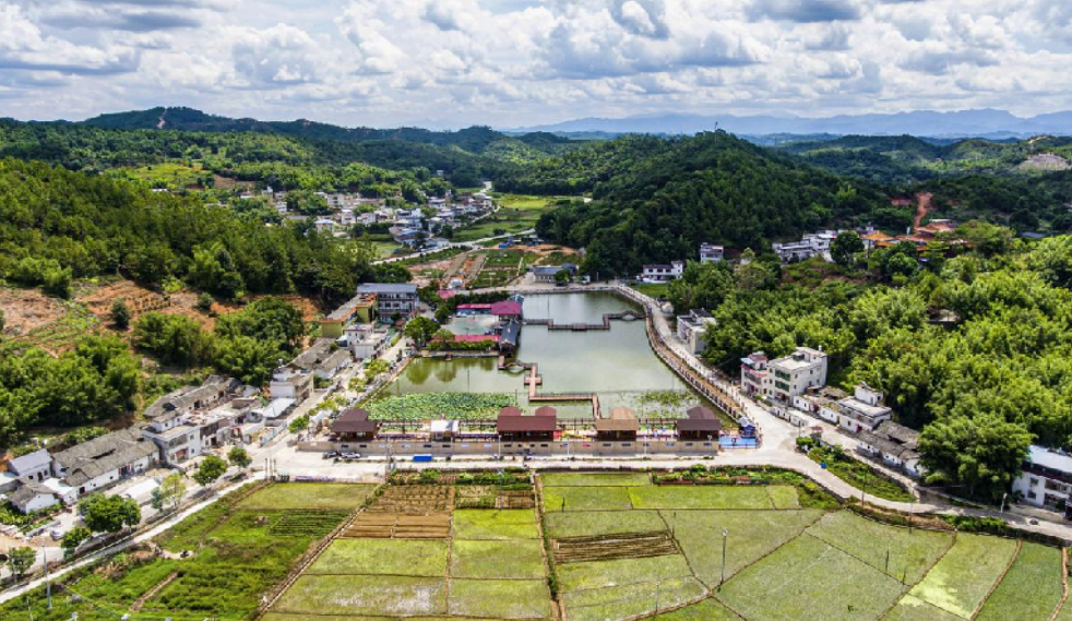  广东兴宁市径南镇东升村：乡村旅游和乡村振兴共生共兴
